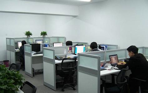 企业多元化服务布局 从投资咨询到技术开发的综合战略